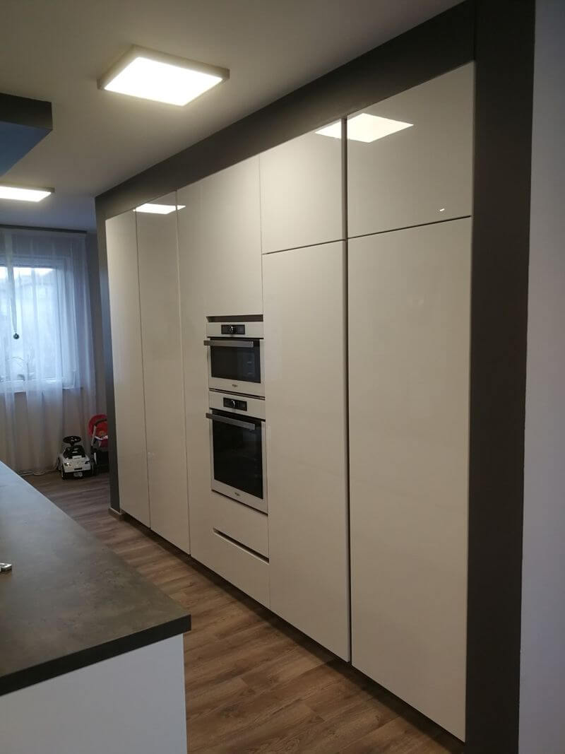 Modern konyhabutor fenyes akril – Modern konyhabútor munkáink | Perfekt Bútor