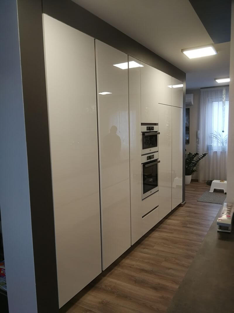 Modern konyhabutor fenyes akril – Modern konyhabútor munkáink | Perfekt Bútor